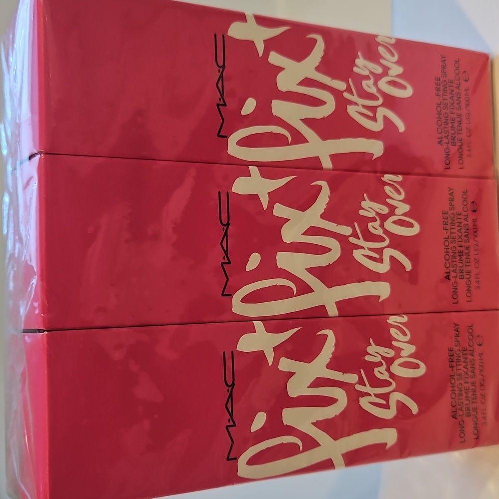 MAC Cosmetics Fix+ Stay Over Makeup Primer - Pink